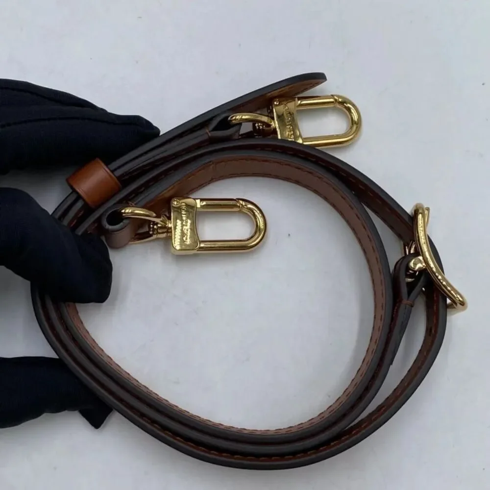 Louis Vuitton Women Pre-Loved Bag Very Good Condition